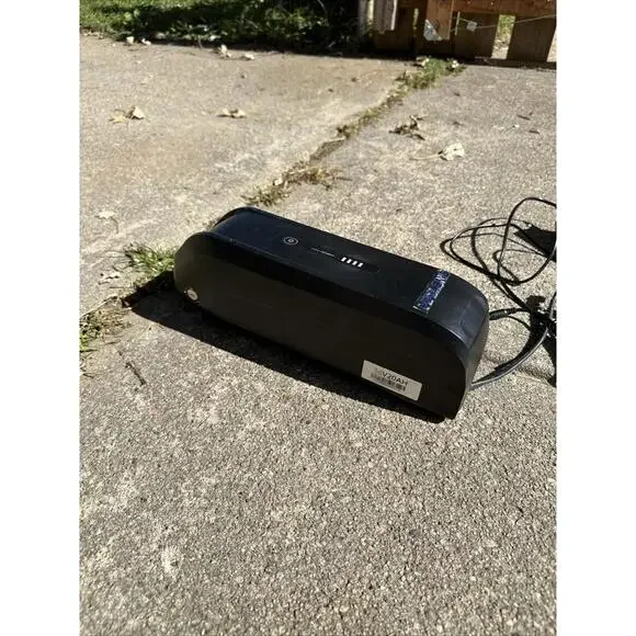 36V 20Ah Hailong Lithium Battery with Charger for 200~1400W Motors W Key - Picture 6 of 7